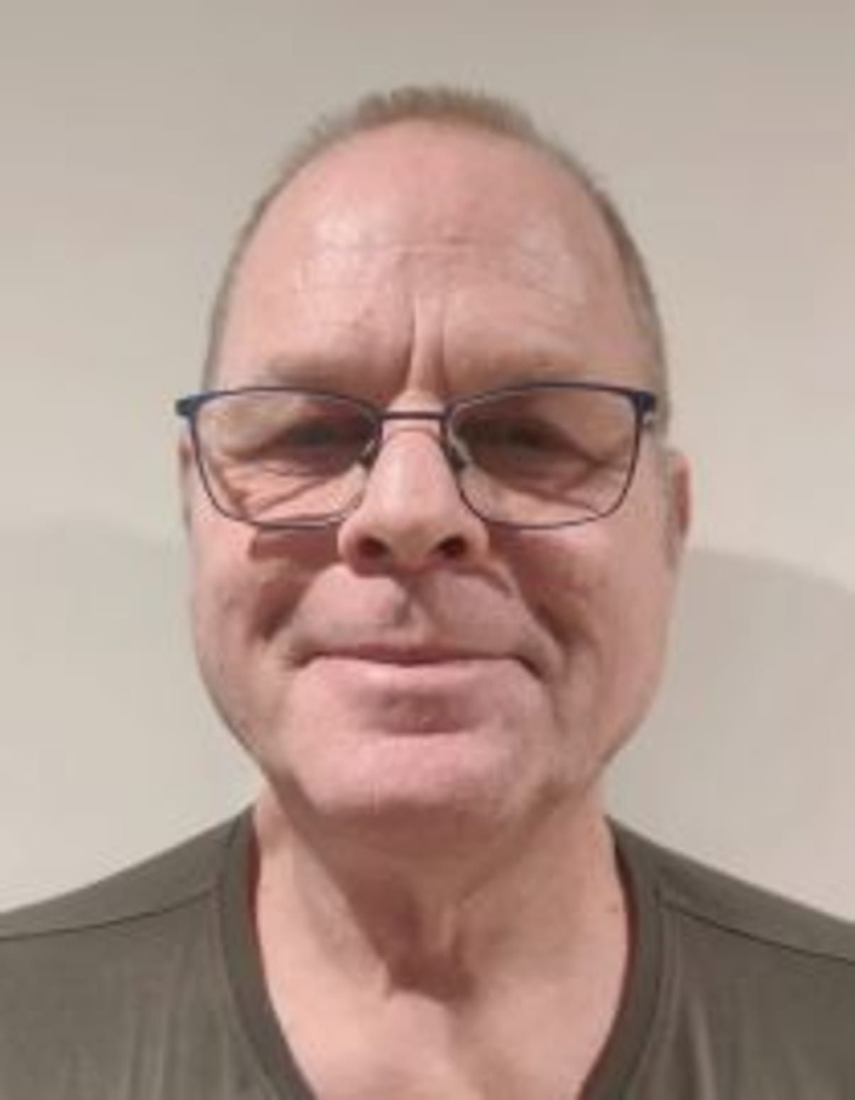 תמונת פורטרט של בעל המקצוע