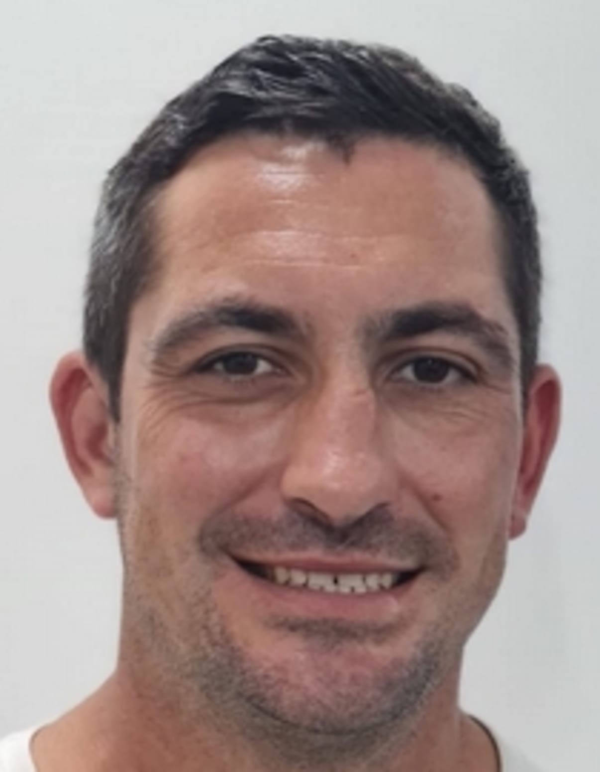 תמונת פורטרט של בעל המקצוע