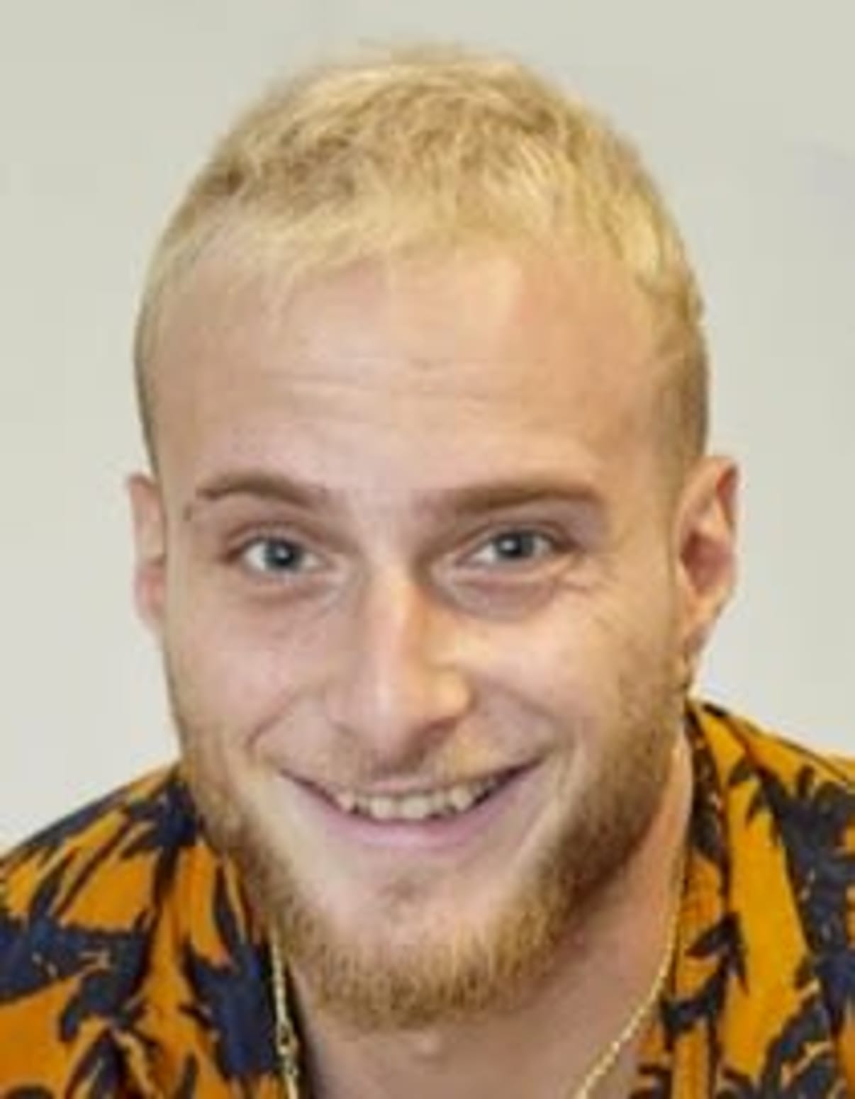 תמונת פורטרט של בעל המקצוע