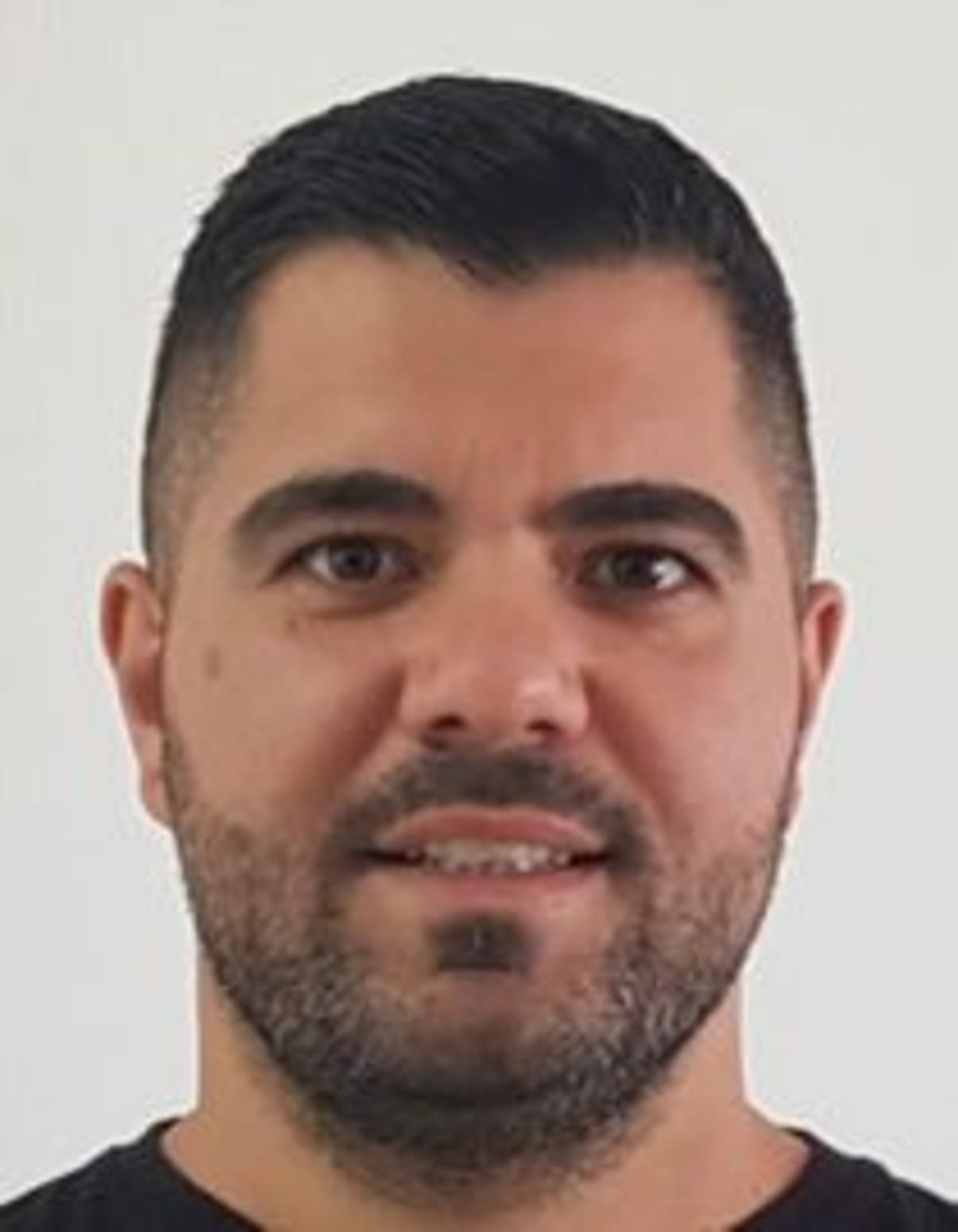 תמונת פורטרט של בעל המקצוע