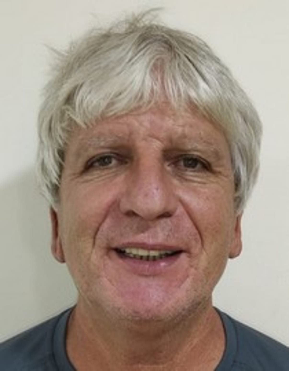 תמונת פורטרט של בעל המקצוע