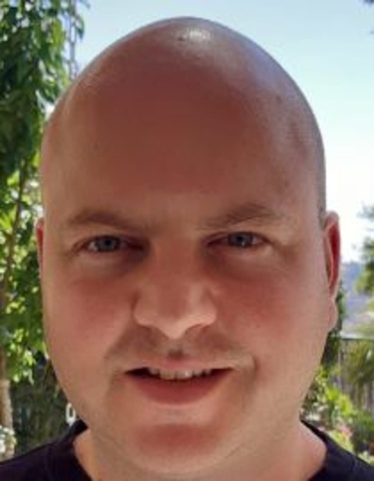 תמונת פורטרט של בעל המקצוע