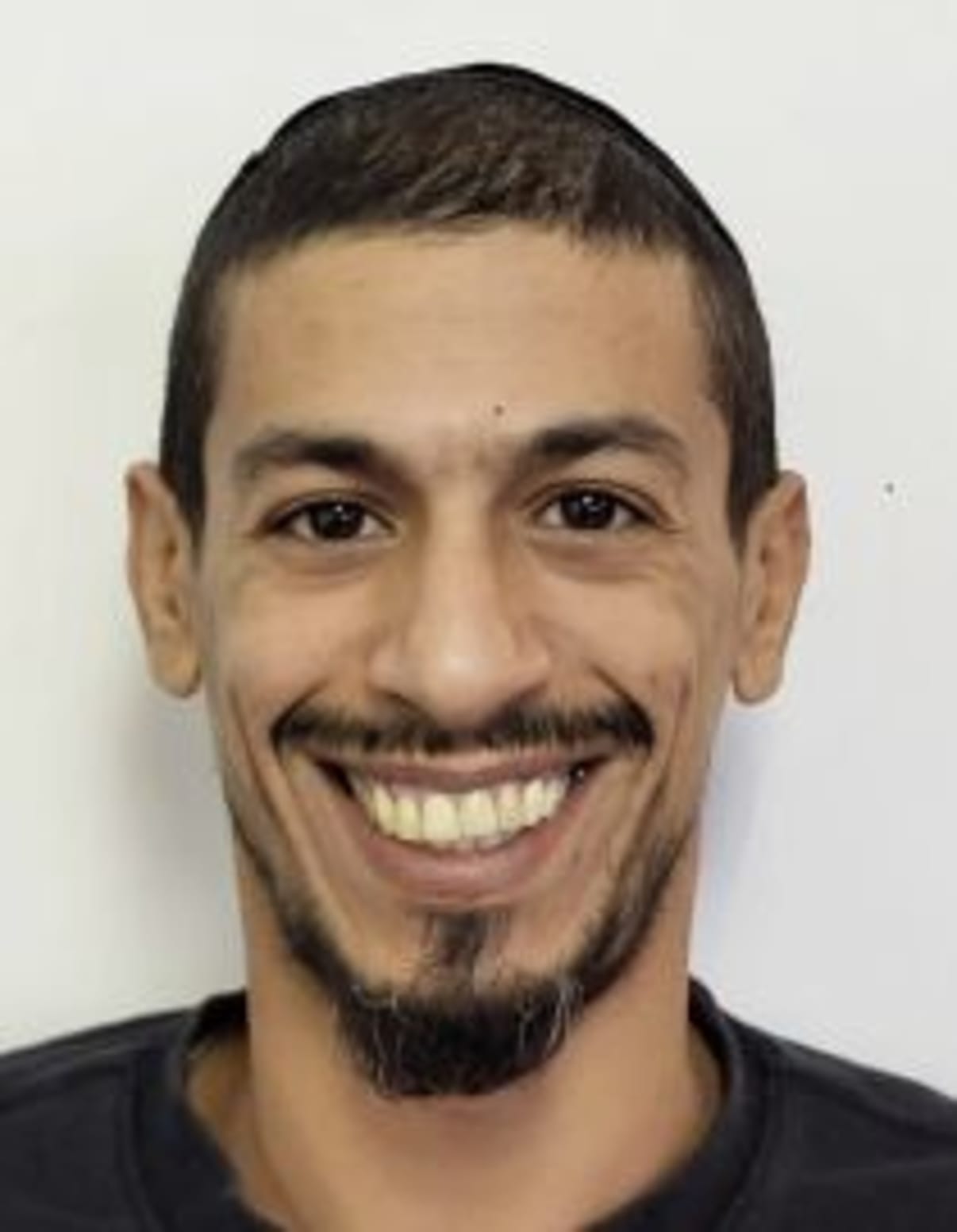 תמונת פורטרט של בעל המקצוע