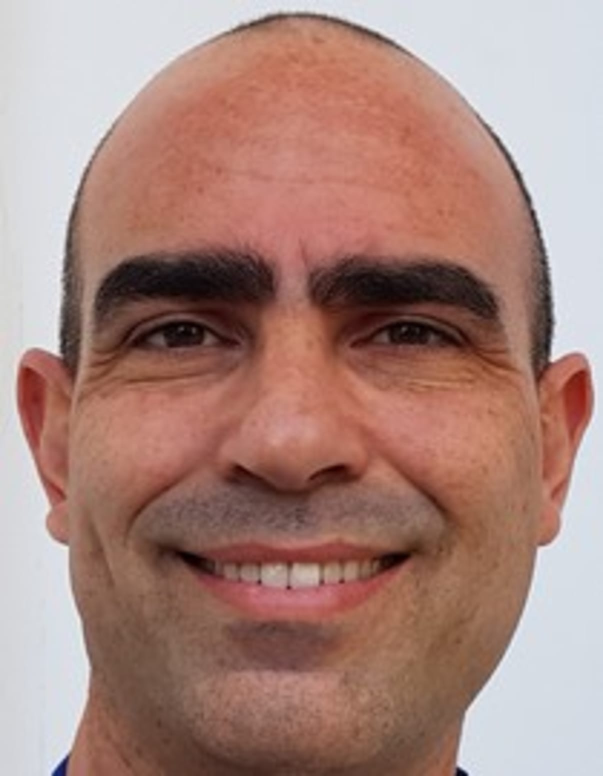 תמונת פורטרט של בעל המקצוע