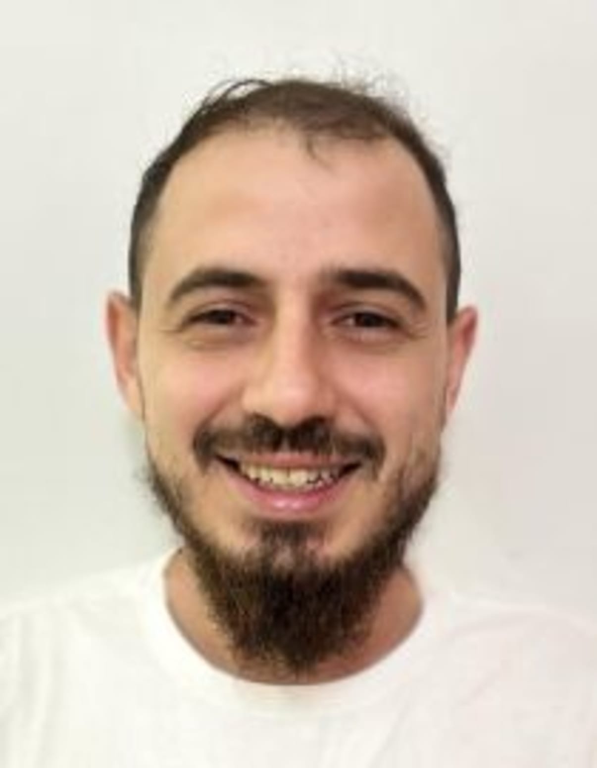 תמונת פורטרט של בעל המקצוע