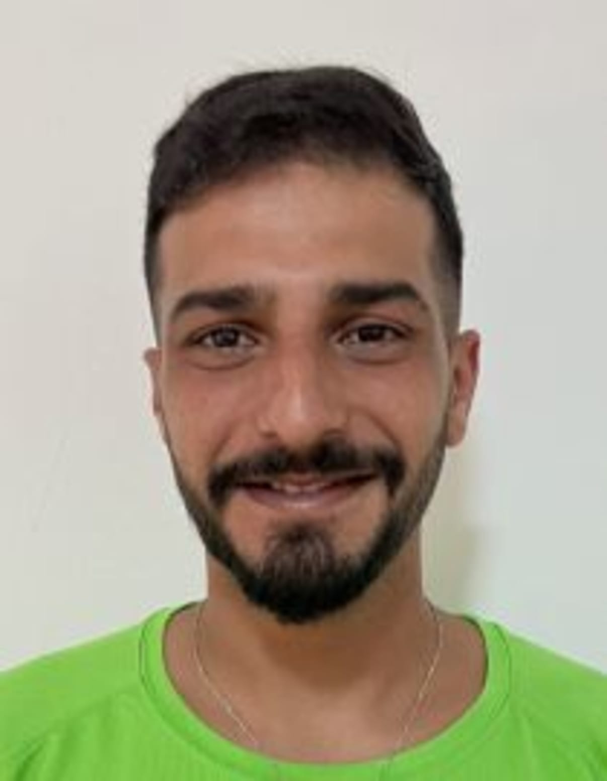 תמונת פורטרט של בעל המקצוע