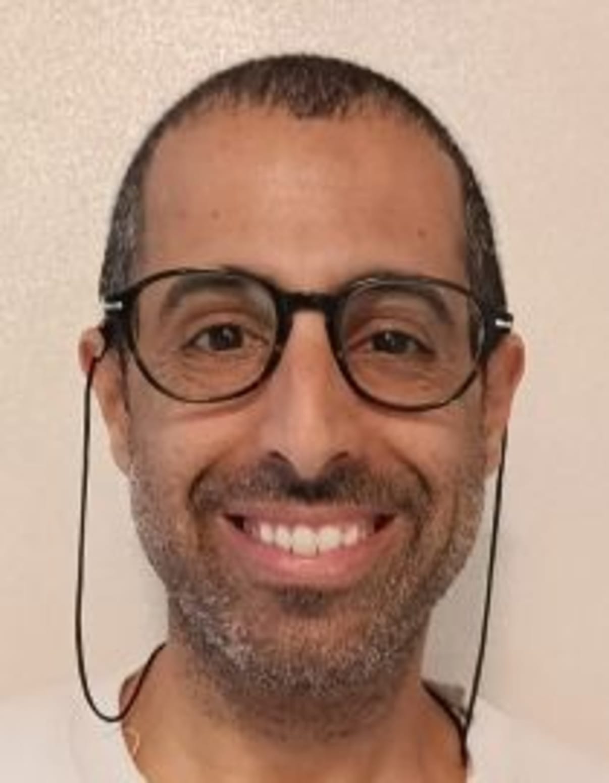תמונת פורטרט של בעל המקצוע תמונת פורטרט של בעל המקצוע