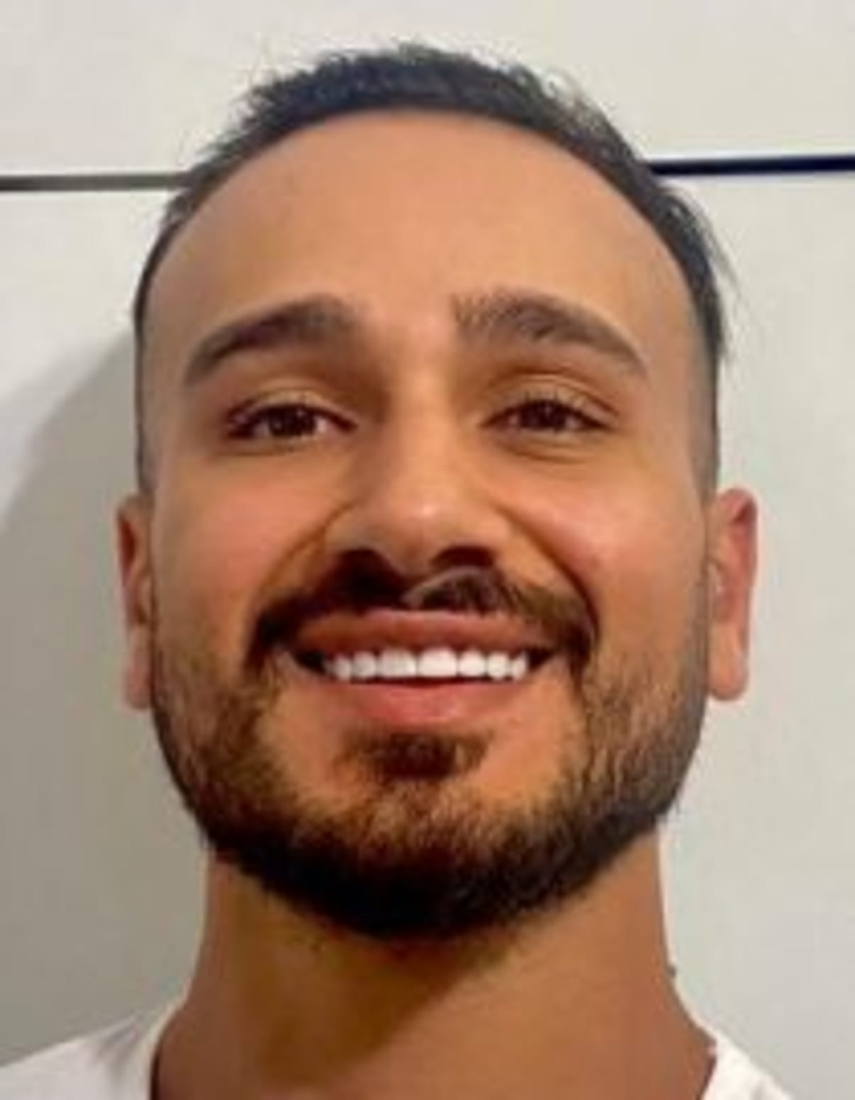 תמונת פורטרט של בעל המקצוע