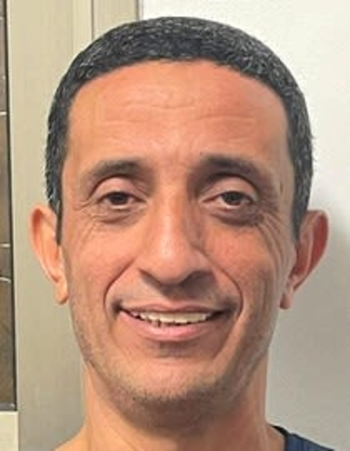 תמונת פורטרט של בעל המקצוע