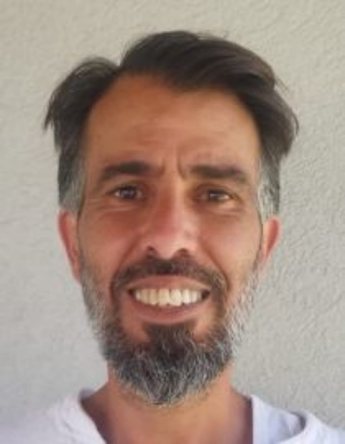 תמונת פורטרט של בעל המקצוע