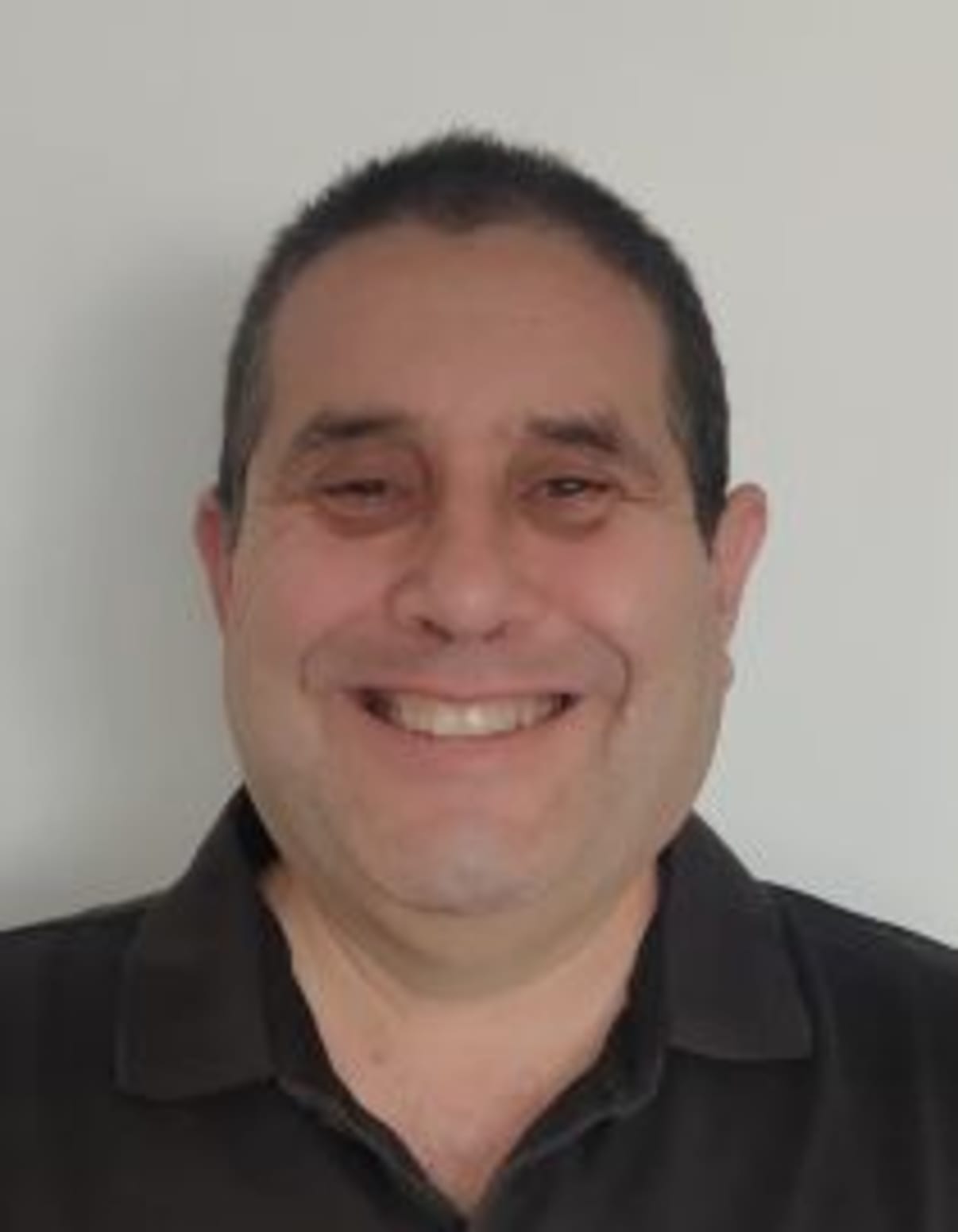 תמונת פורטרט של בעל המקצוע