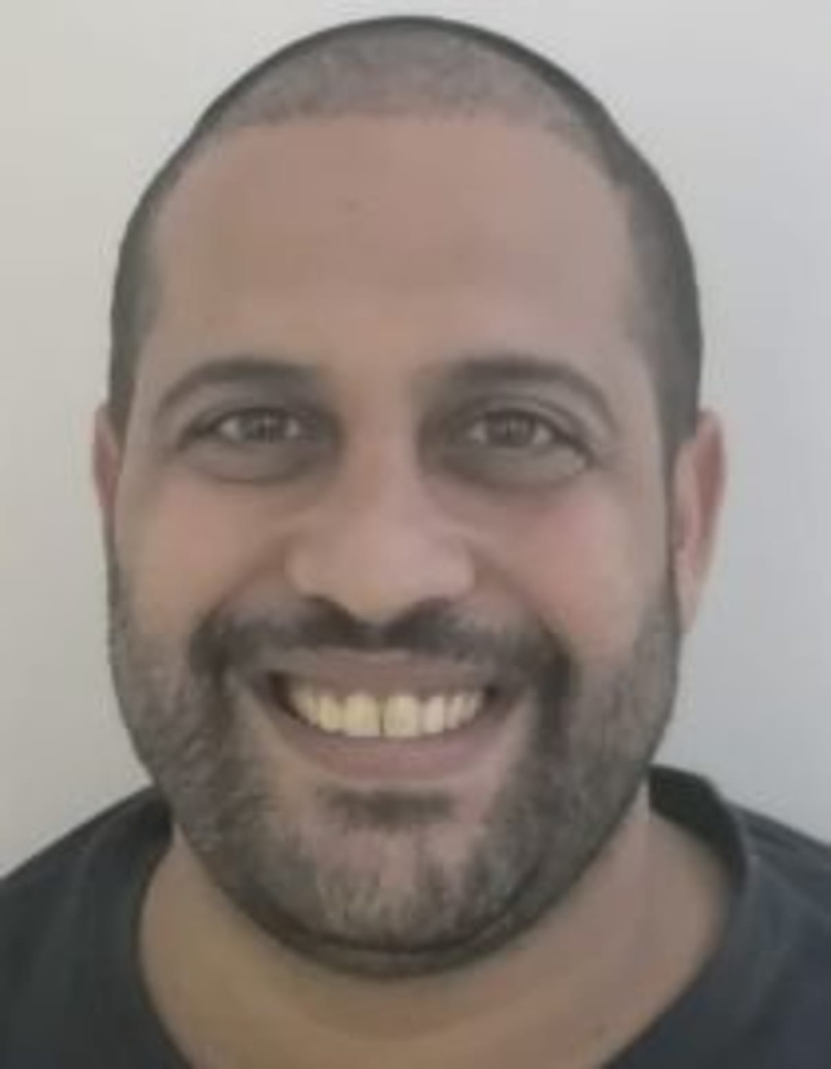 תמונת פורטרט של בעל המקצוע תמונת פורטרט של בעל המקצוע