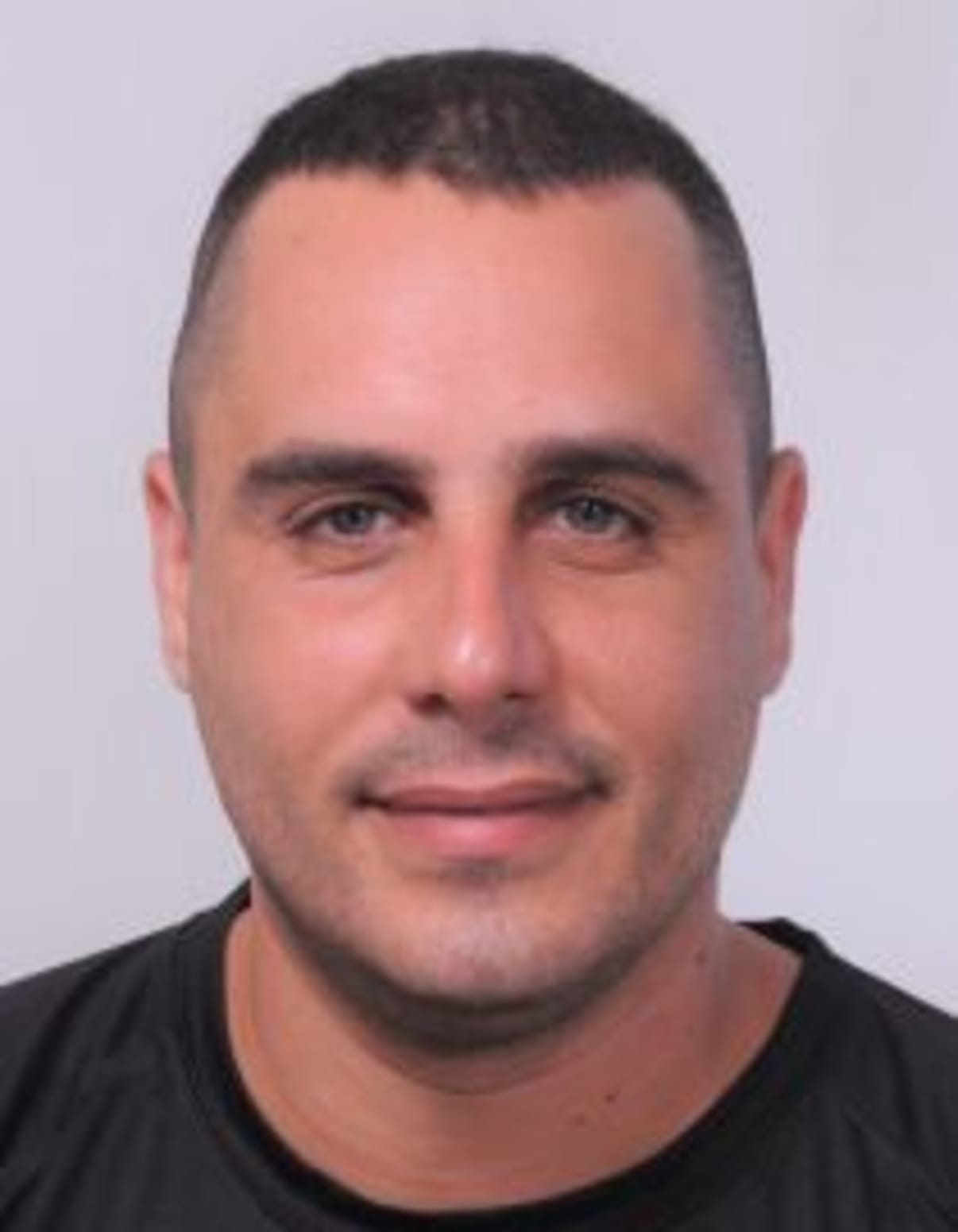 תמונת פורטרט של בעל המקצוע