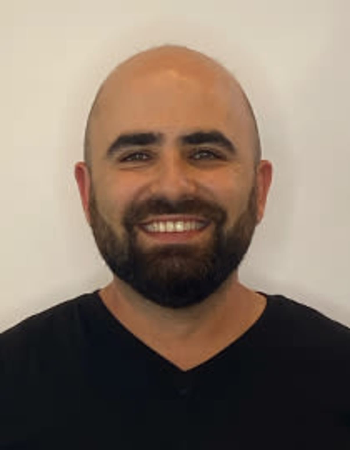 תמונת פורטרט של בעל המקצוע