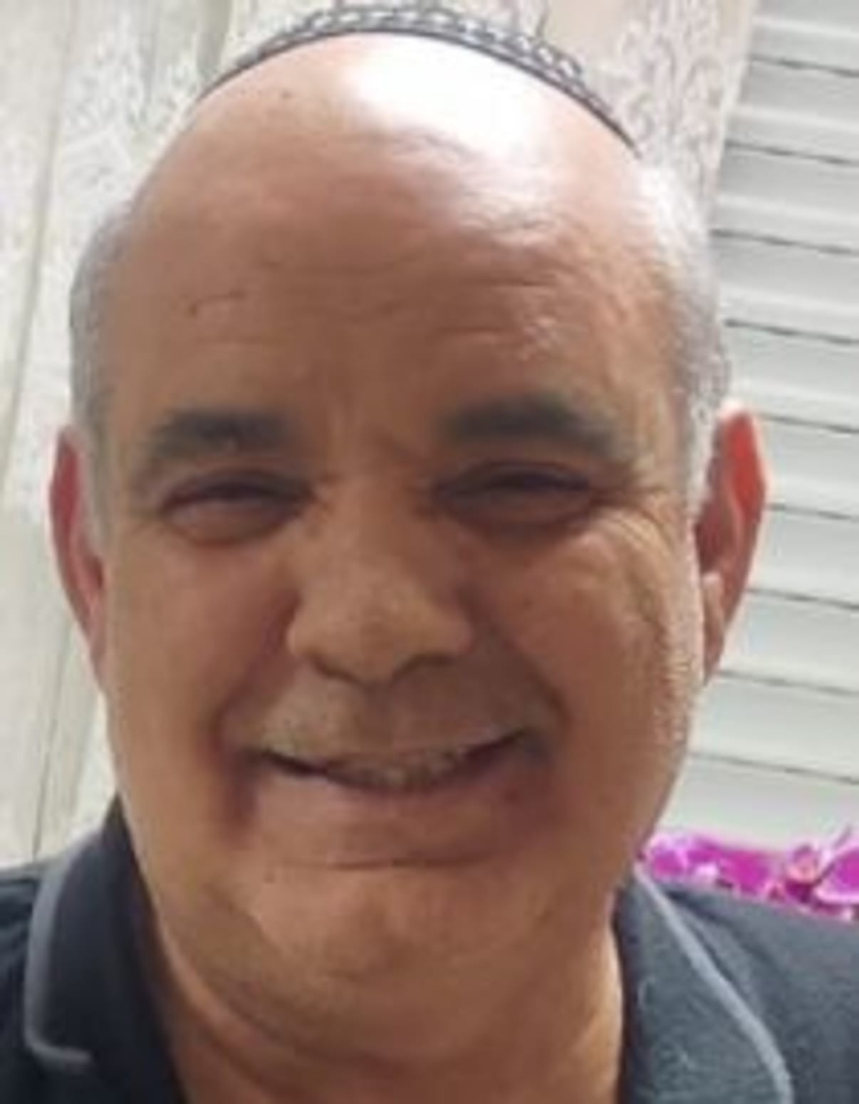 תמונת פורטרט של בעל המקצוע