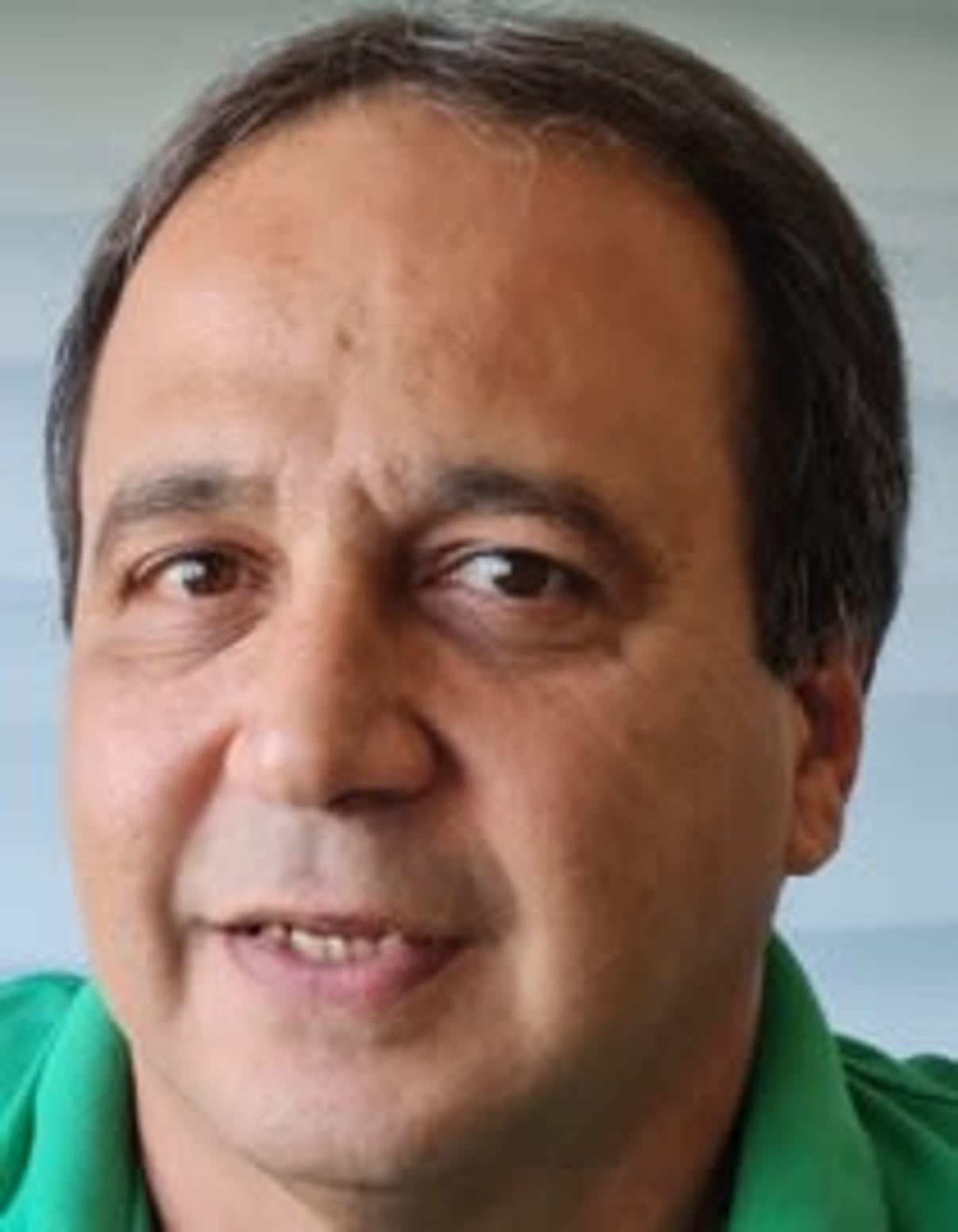 תמונת פורטרט של בעל המקצוע