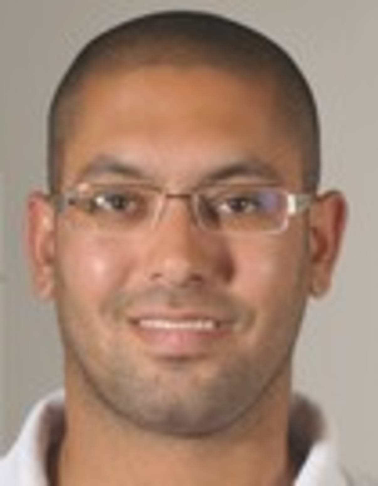 תמונת פורטרט של בעל המקצוע