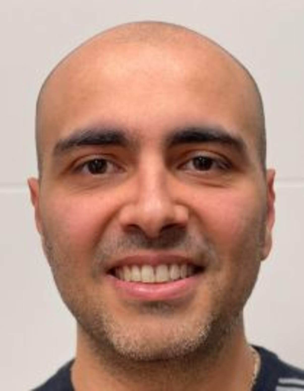 תמונת פורטרט של בעל המקצוע