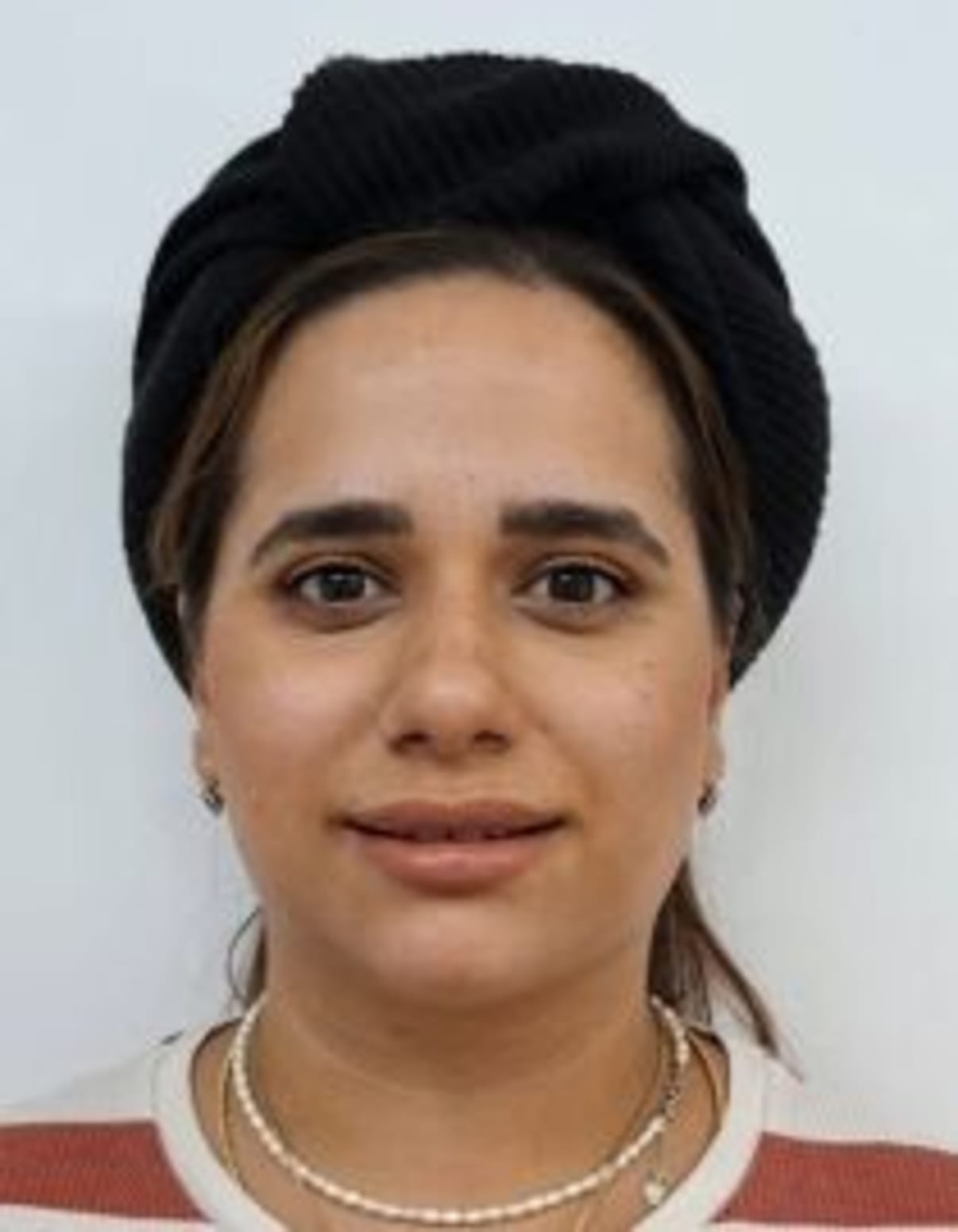 תמונת פורטרט של בעל המקצוע