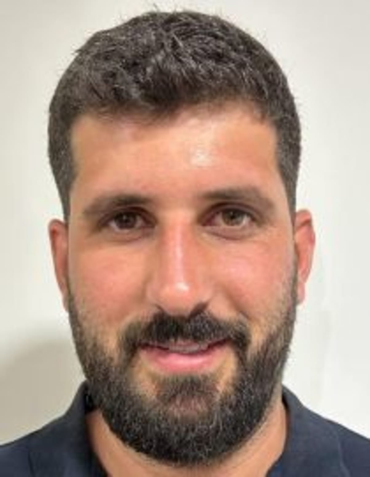 תמונת פורטרט של בעל המקצוע