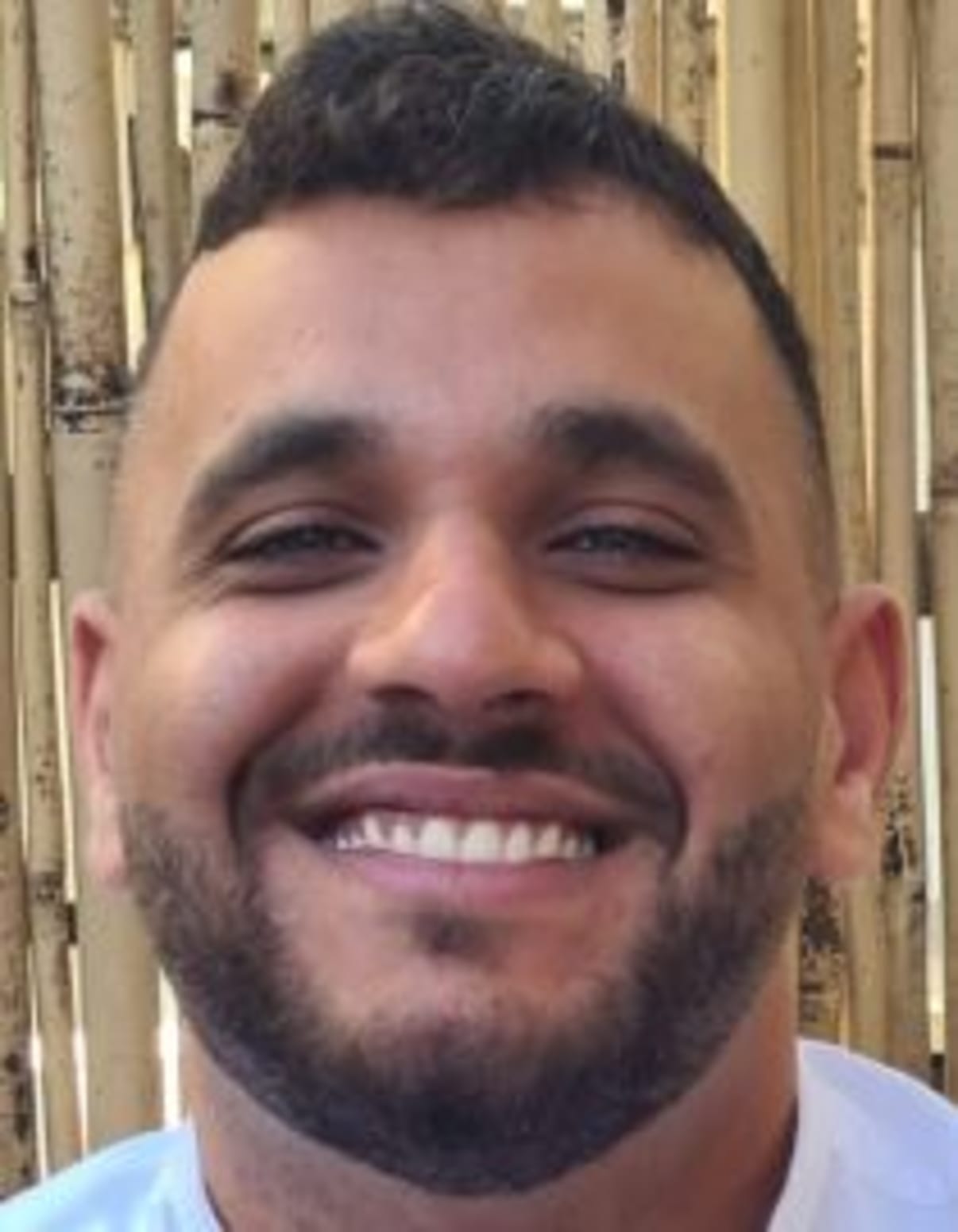 תמונת פורטרט של בעל המקצוע