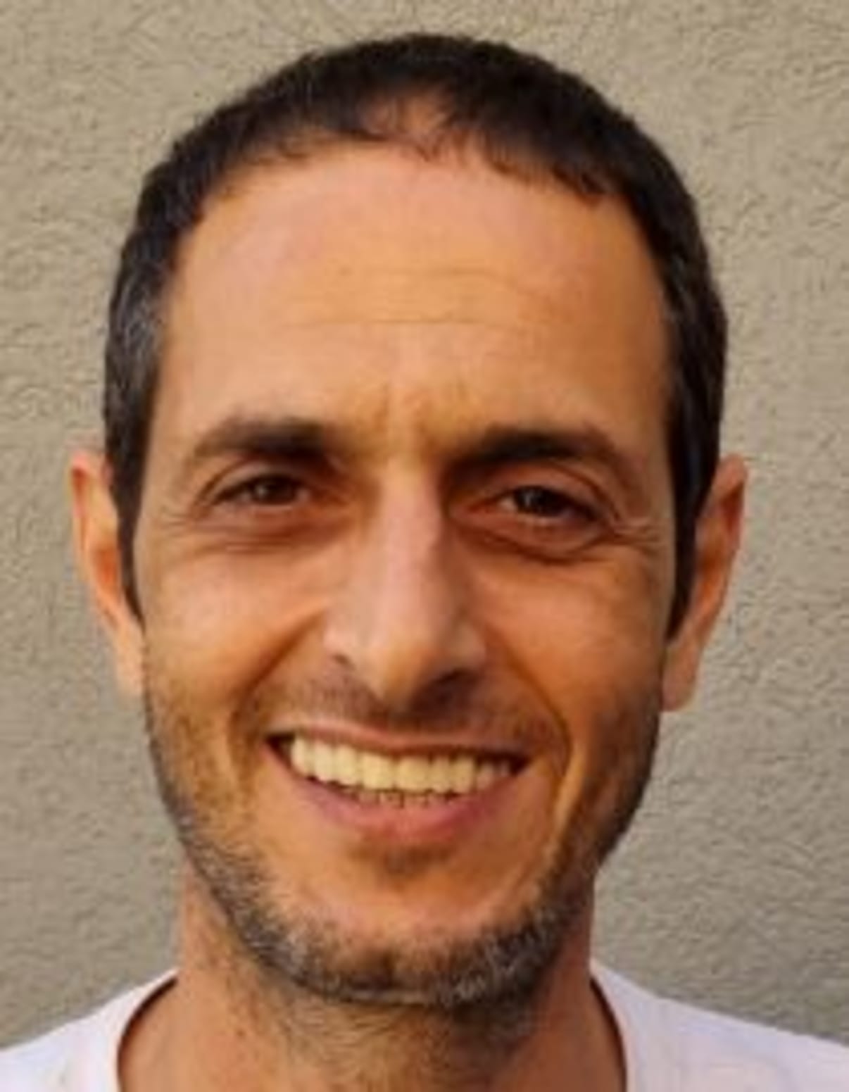 תמונת פורטרט של בעל המקצוע