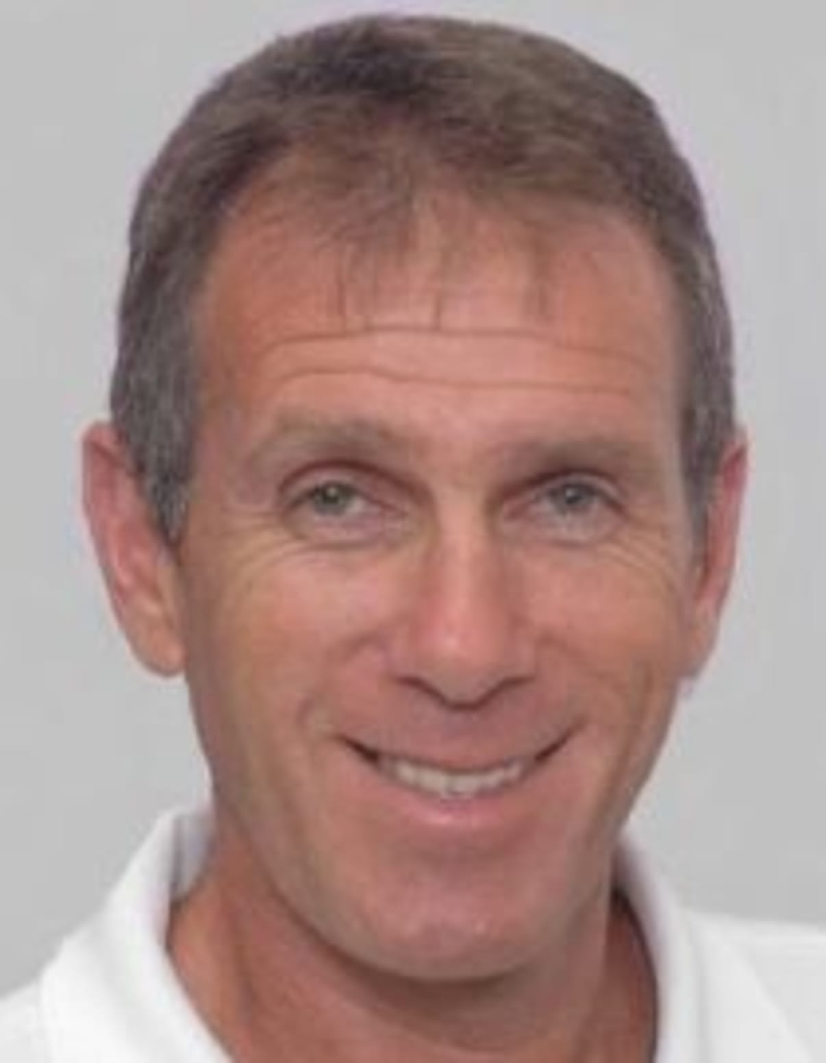 תמונת פורטרט של בעל המקצוע