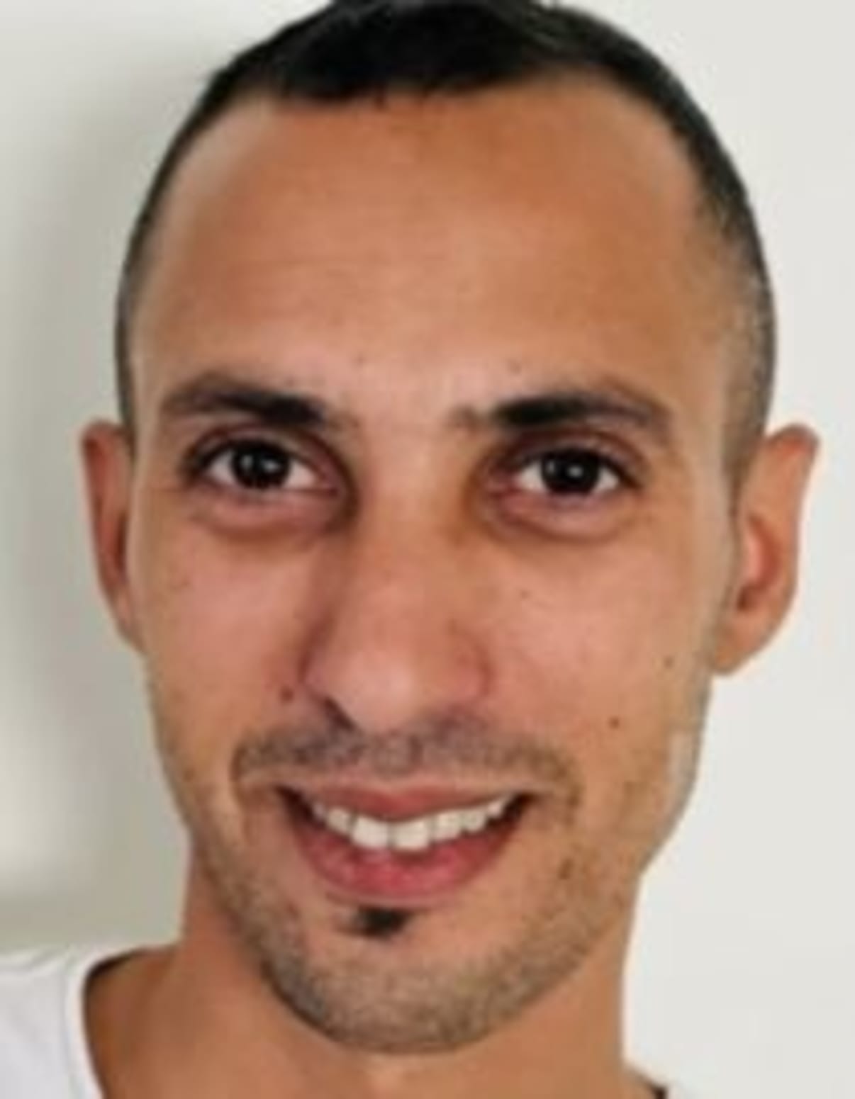 תמונת פורטרט של בעל המקצוע