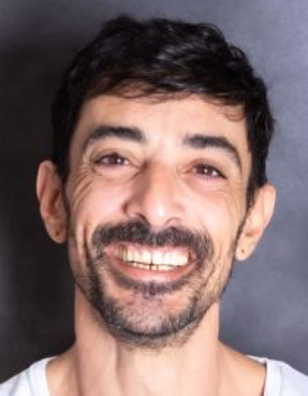 תמונת פורטרט של בעל המקצוע