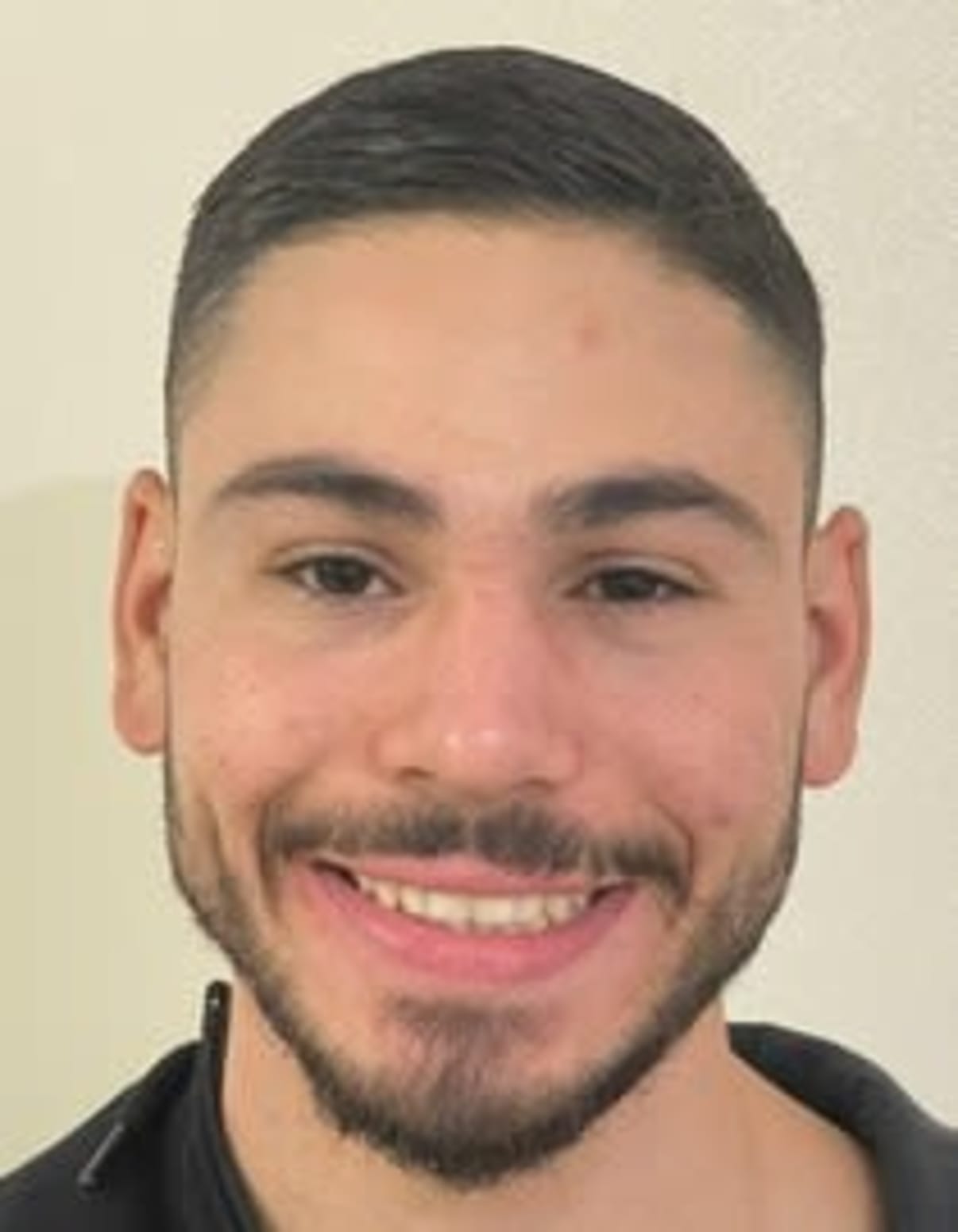 תמונת פורטרט של בעל המקצוע