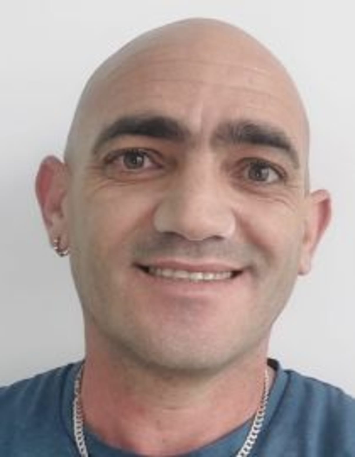 תמונת פורטרט של בעל המקצוע