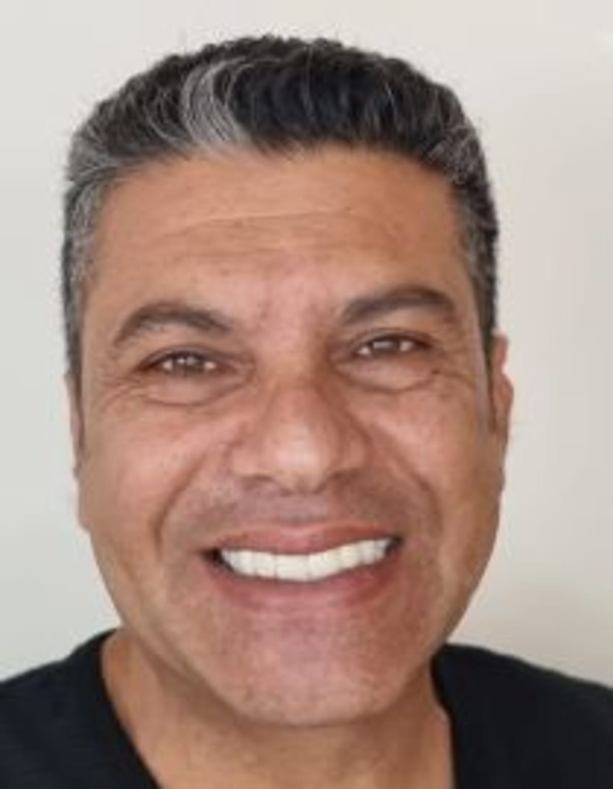 תמונת פורטרט של בעל המקצוע תמונת פורטרט של בעל המקצוע