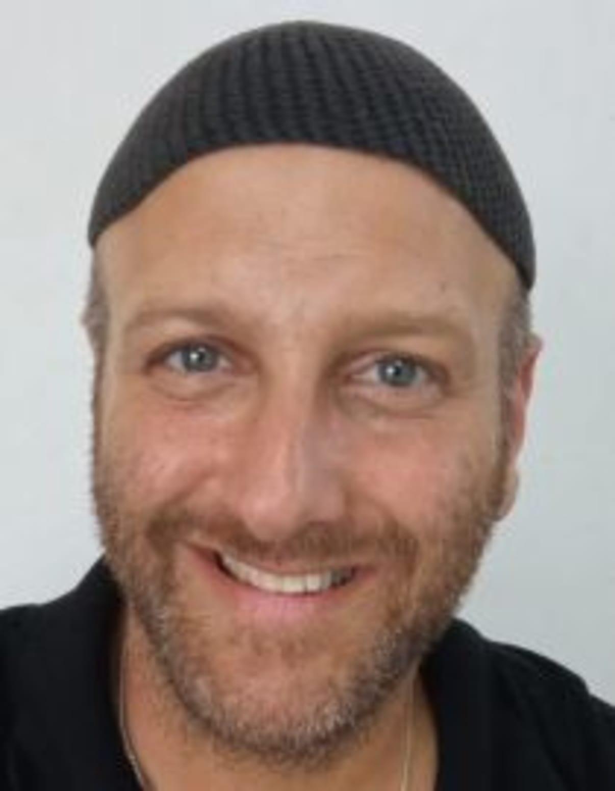 תמונת פורטרט של בעל המקצוע