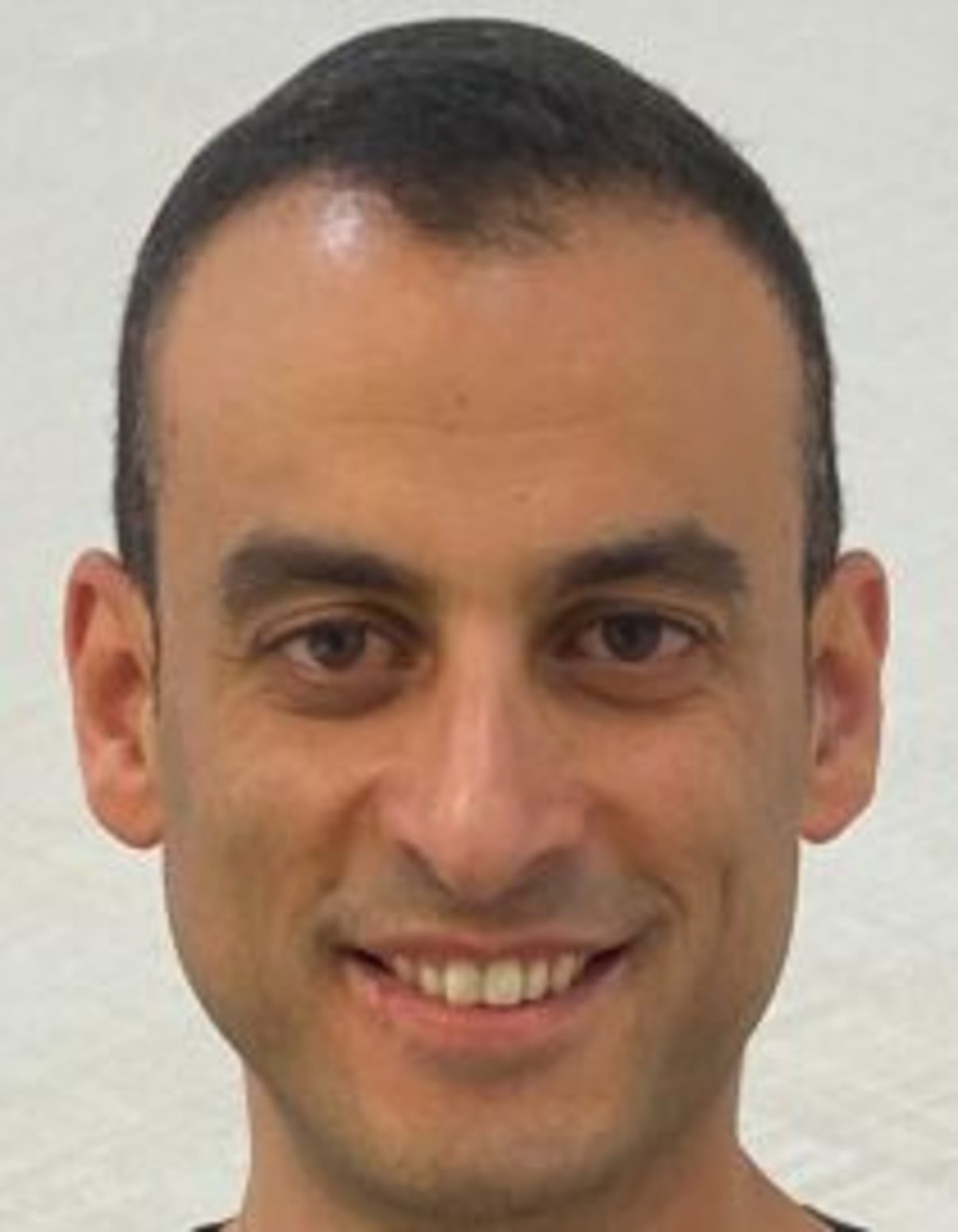 תמונת פורטרט של בעל המקצוע