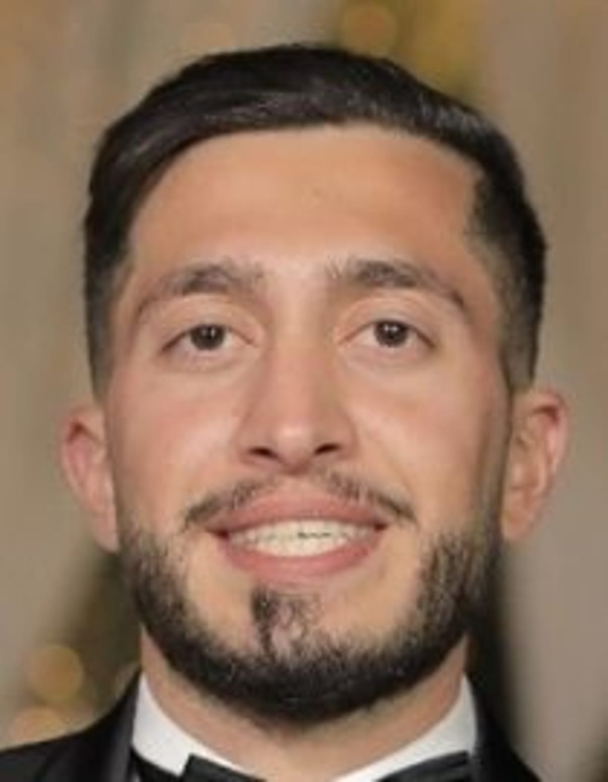 תמונת פורטרט של בעל המקצוע