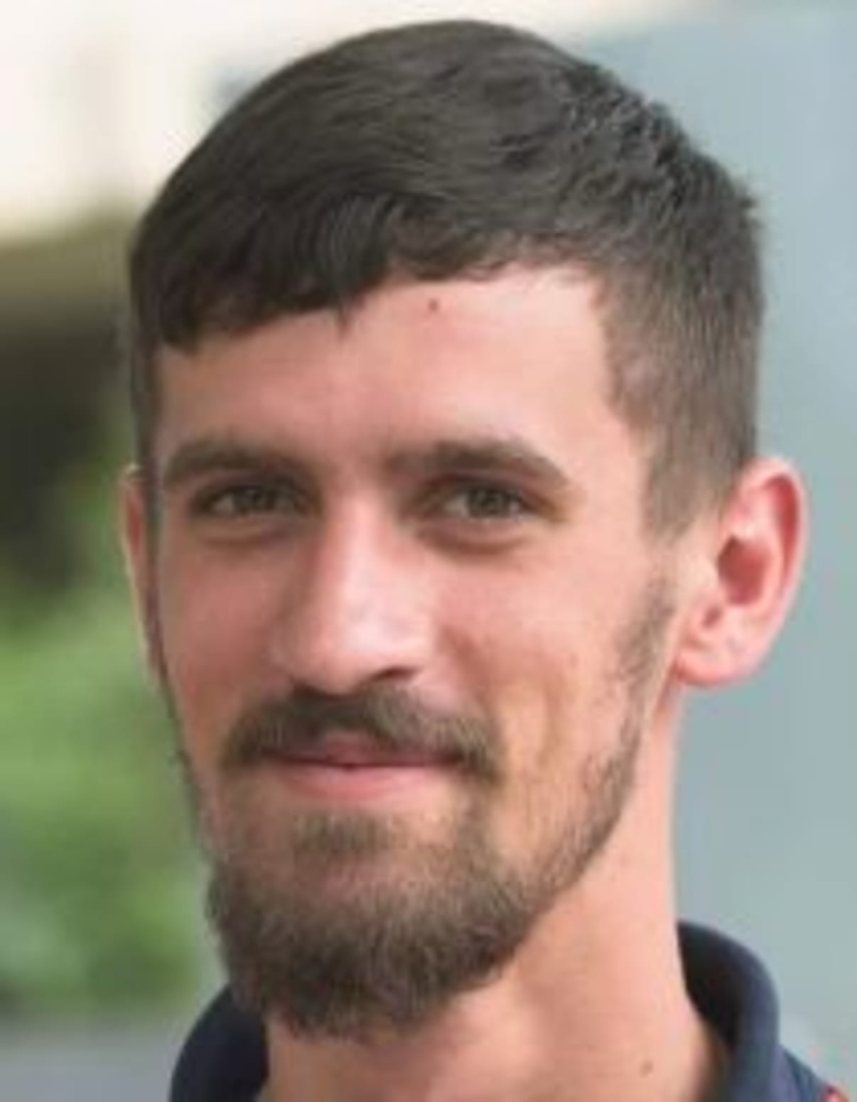 תמונת פורטרט של בעל המקצוע