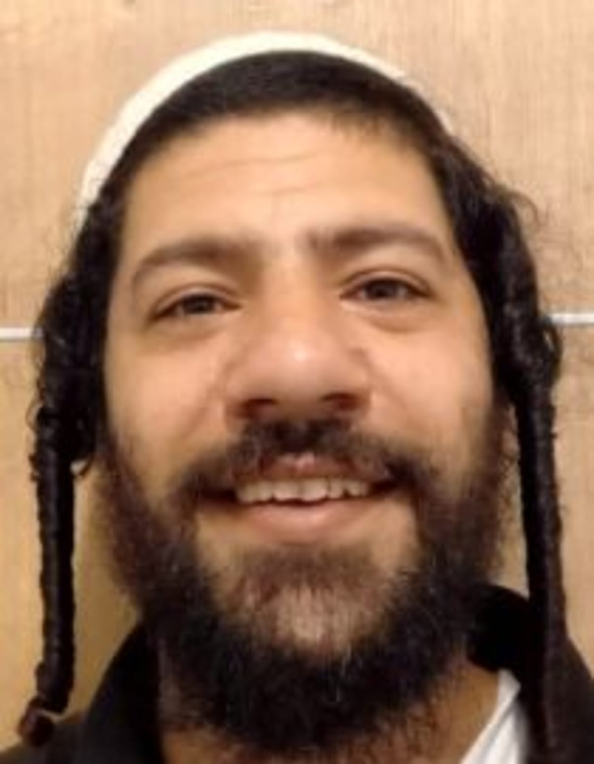 תמונת פורטרט של בעל המקצוע