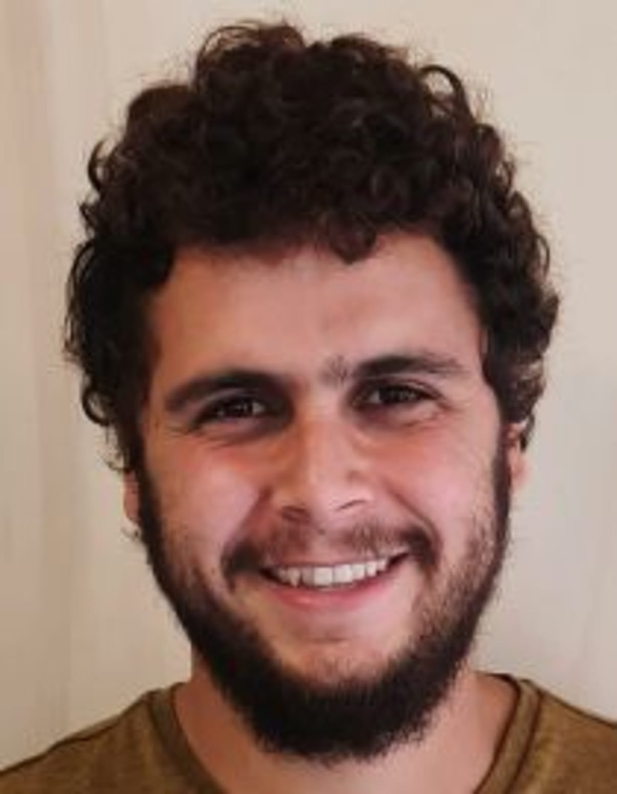 תמונת פורטרט של בעל המקצוע