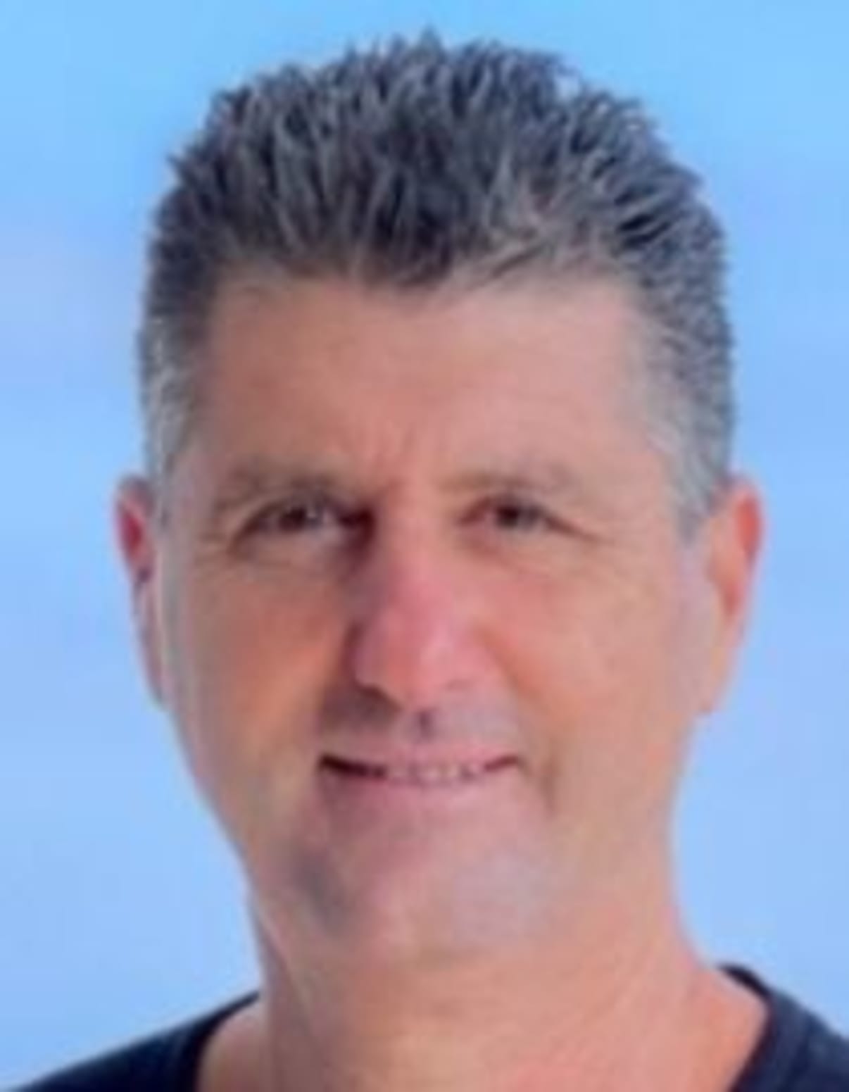 תמונת פורטרט של בעל המקצוע