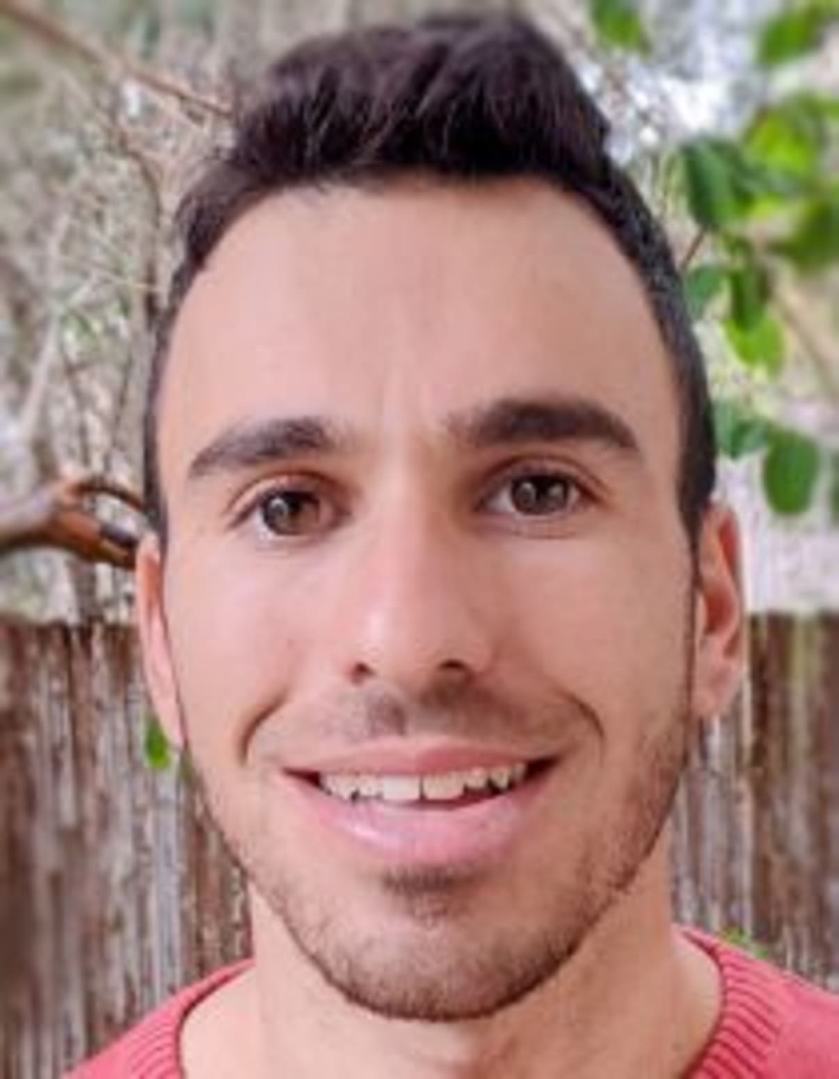 תמונת פורטרט של בעל המקצוע