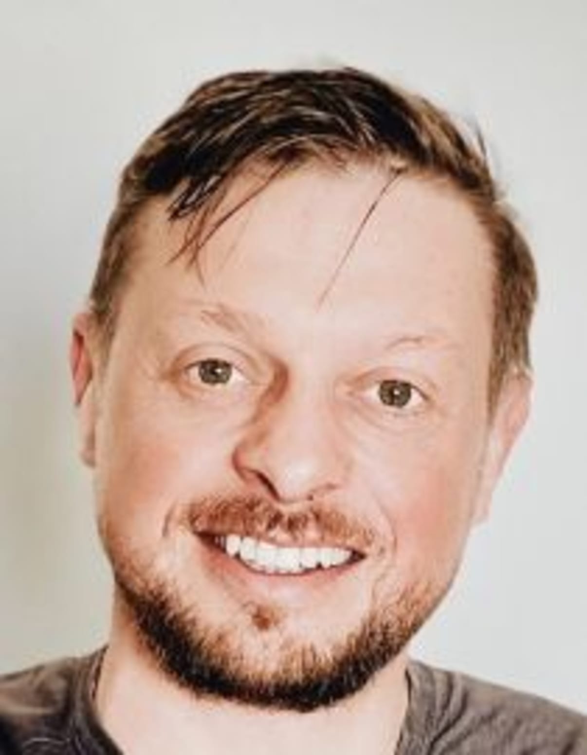 תמונת פורטרט של בעל המקצוע