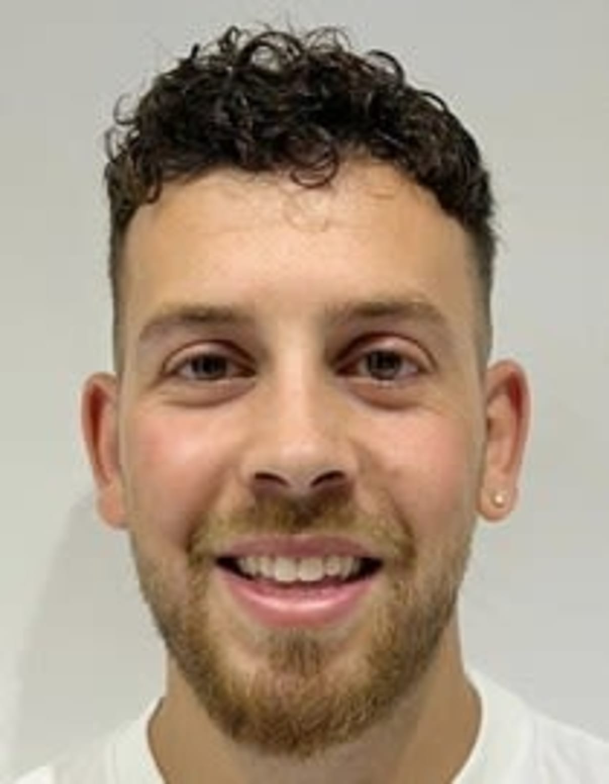 תמונת פורטרט של בעל המקצוע