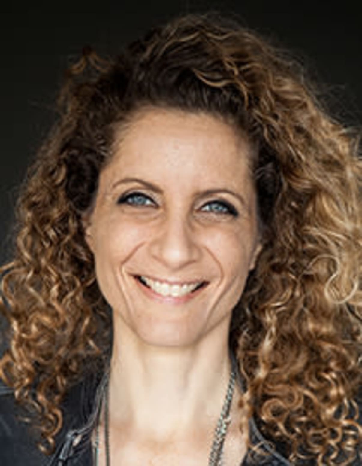 תמונת פורטרט של בעל המקצוע