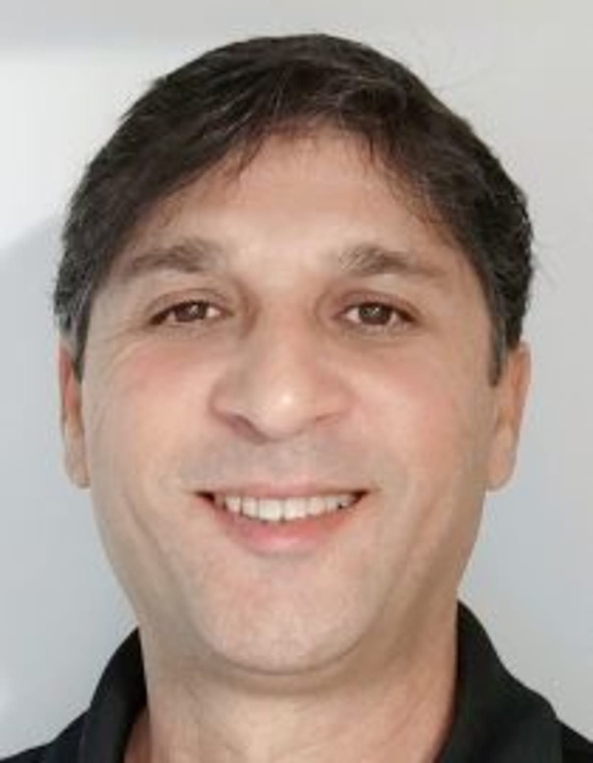 תמונת פורטרט של בעל המקצוע