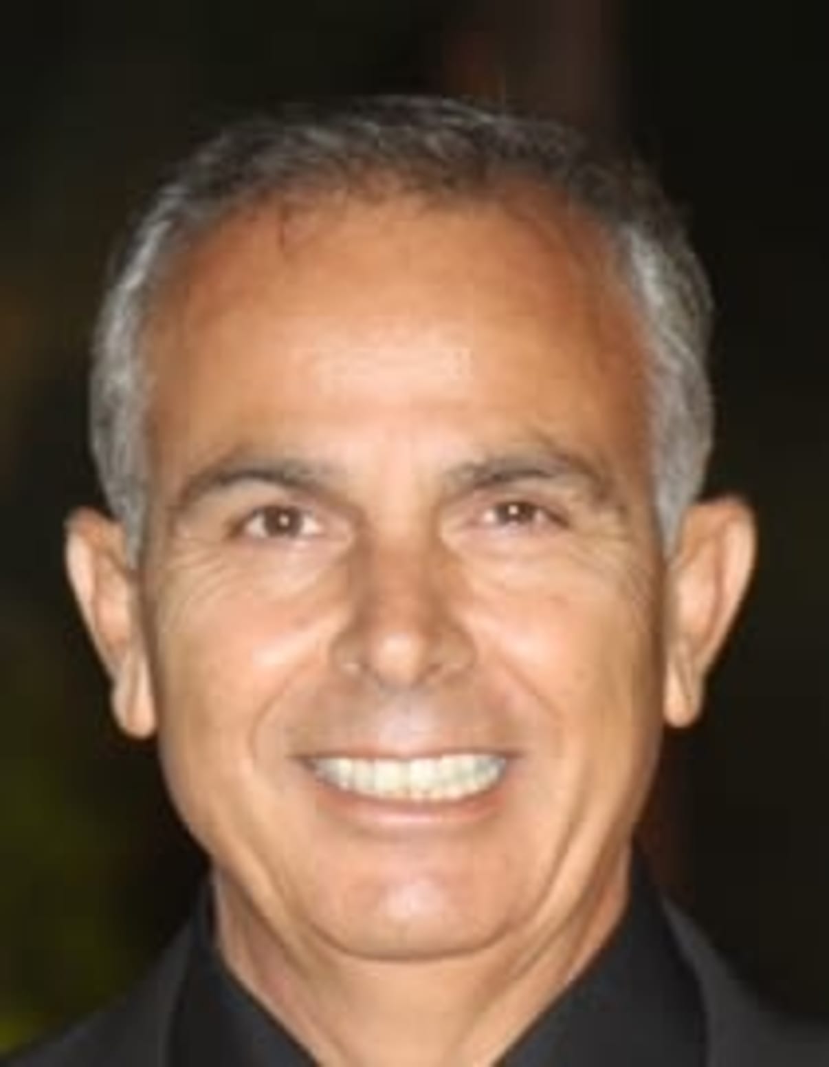 תמונת פורטרט של בעל המקצוע