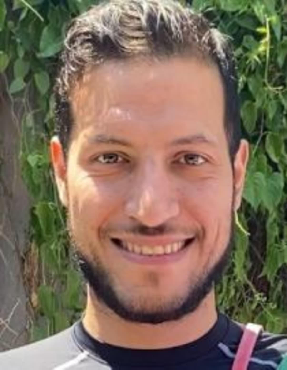 תמונת פורטרט של בעל המקצוע