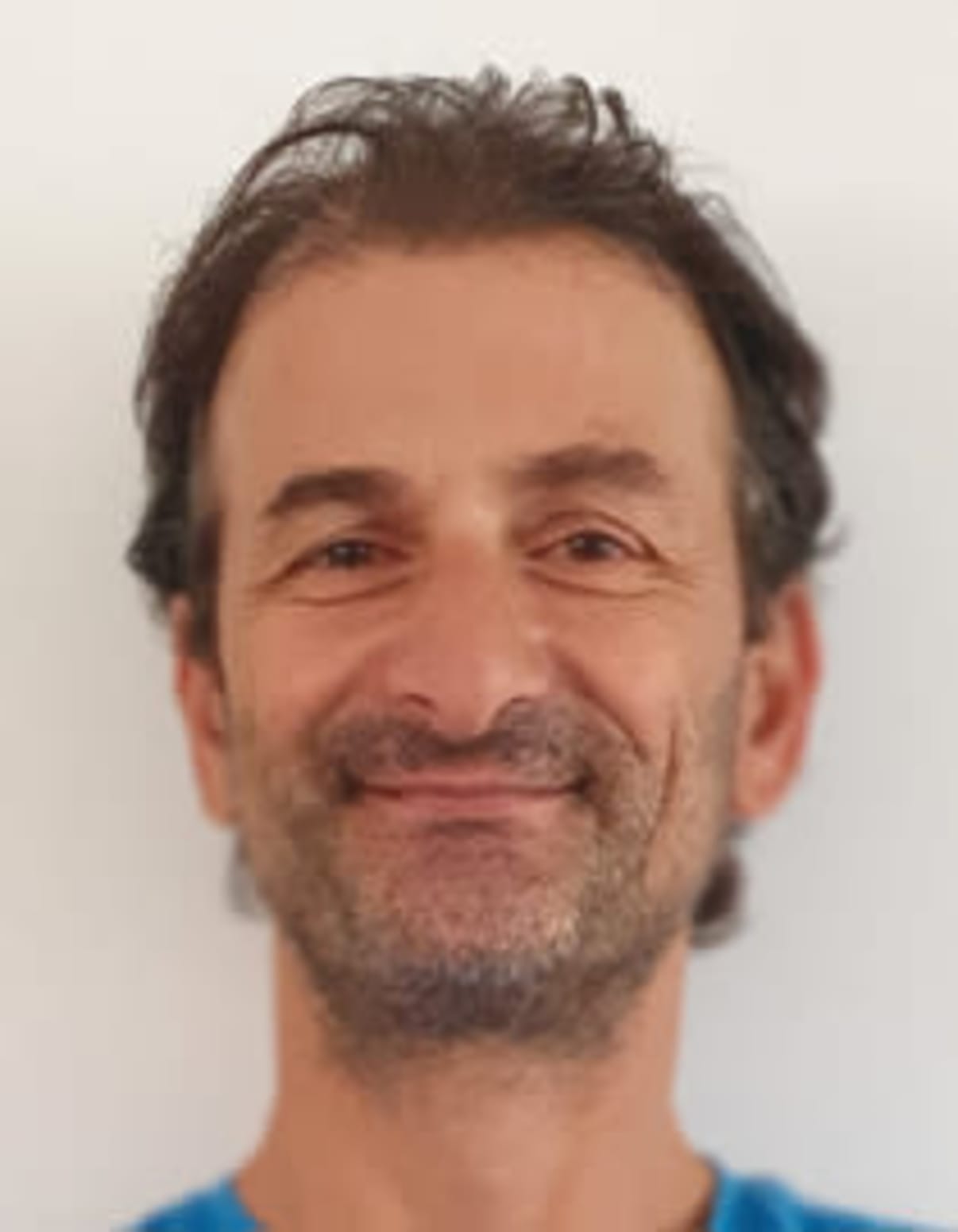 תמונת פורטרט של בעל המקצוע