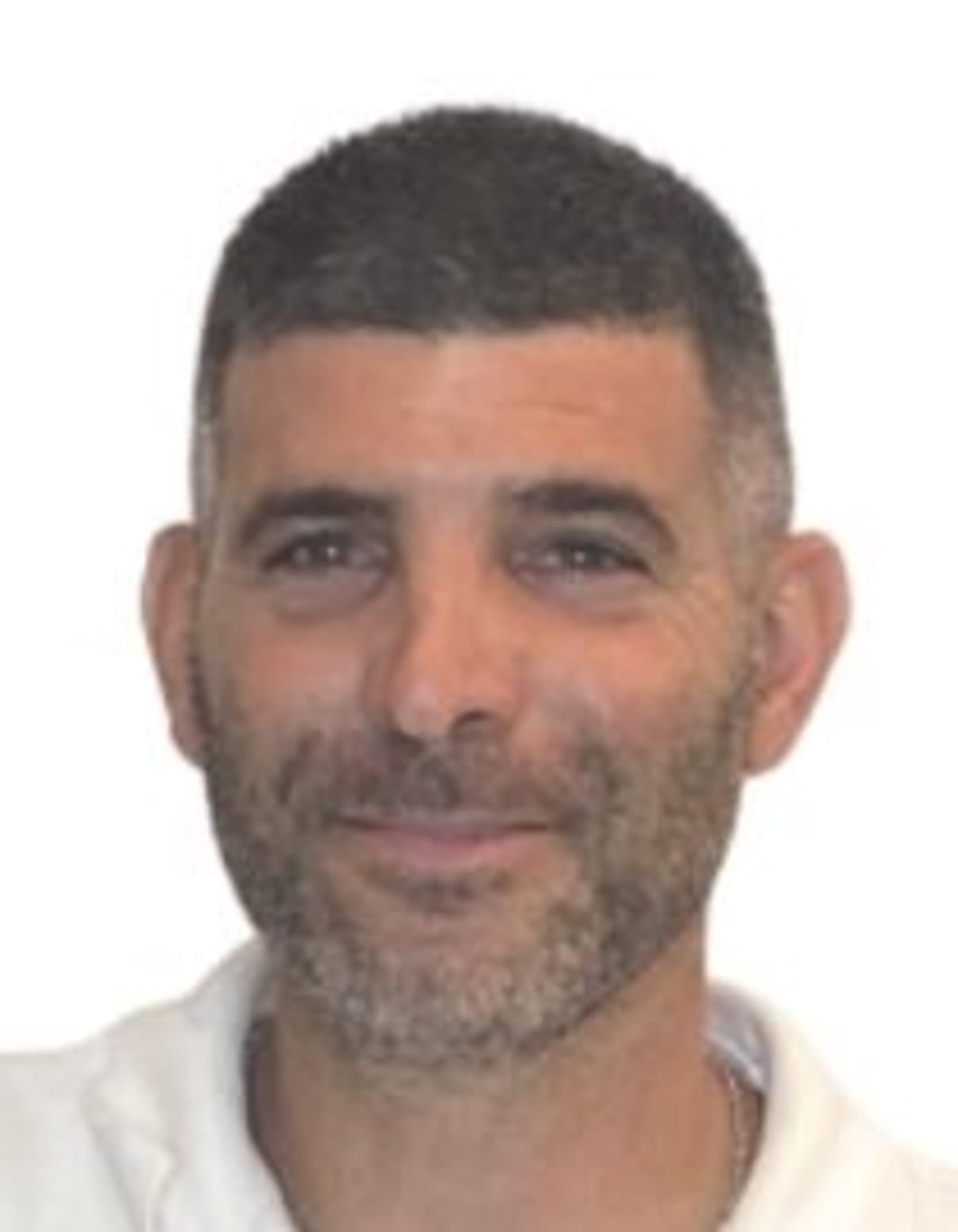 תמונת פורטרט של בעל המקצוע