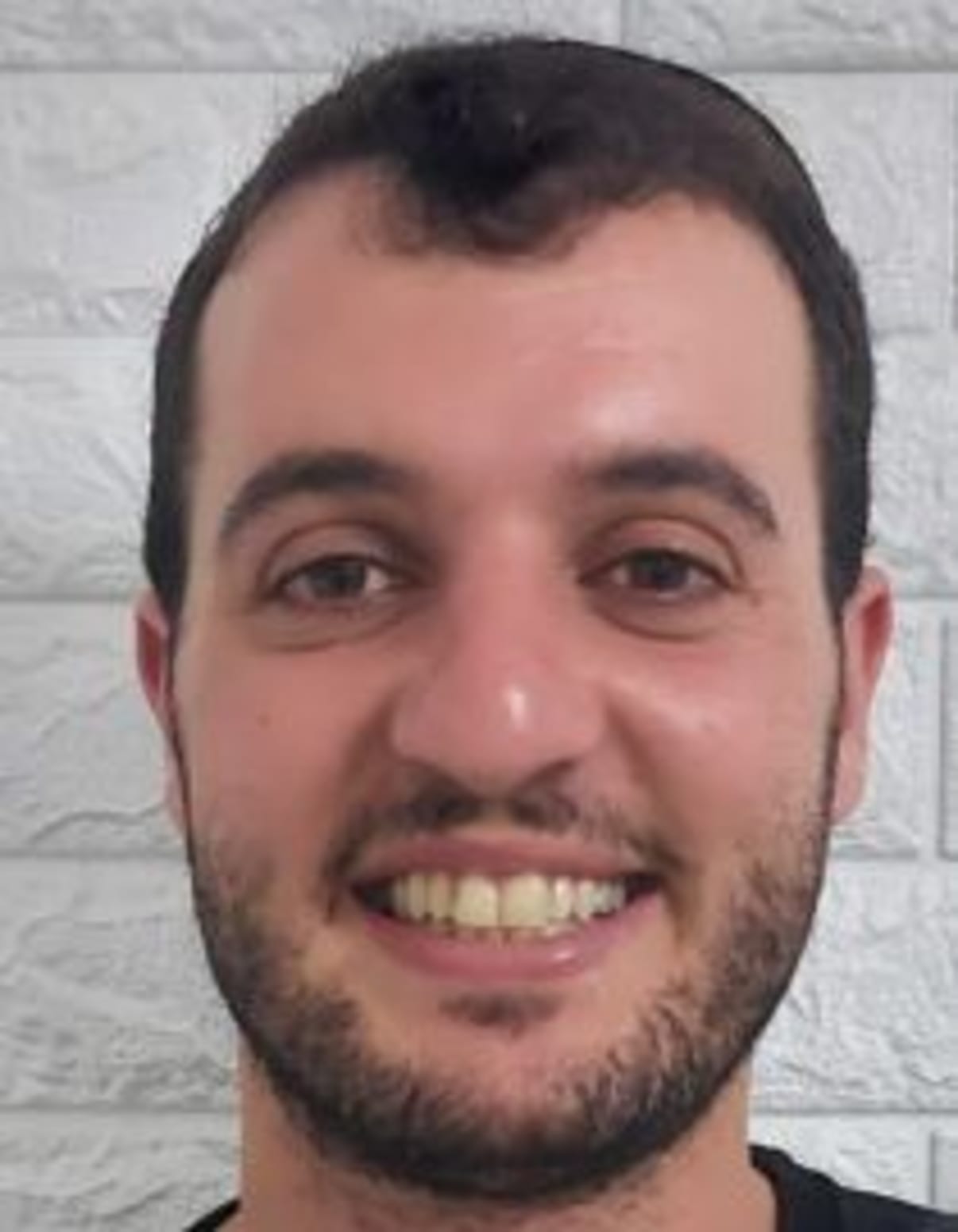 תמונת פורטרט של בעל המקצוע