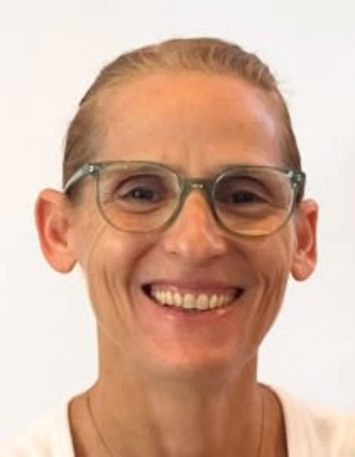 תמונת פורטרט של בעל המקצוע